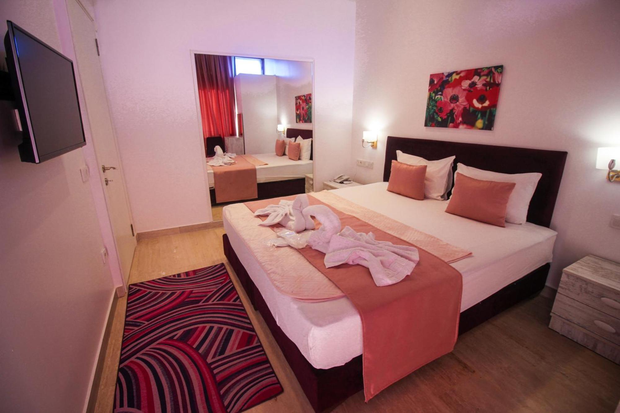 Bella Garden Hotel Bodrum Exterior photo