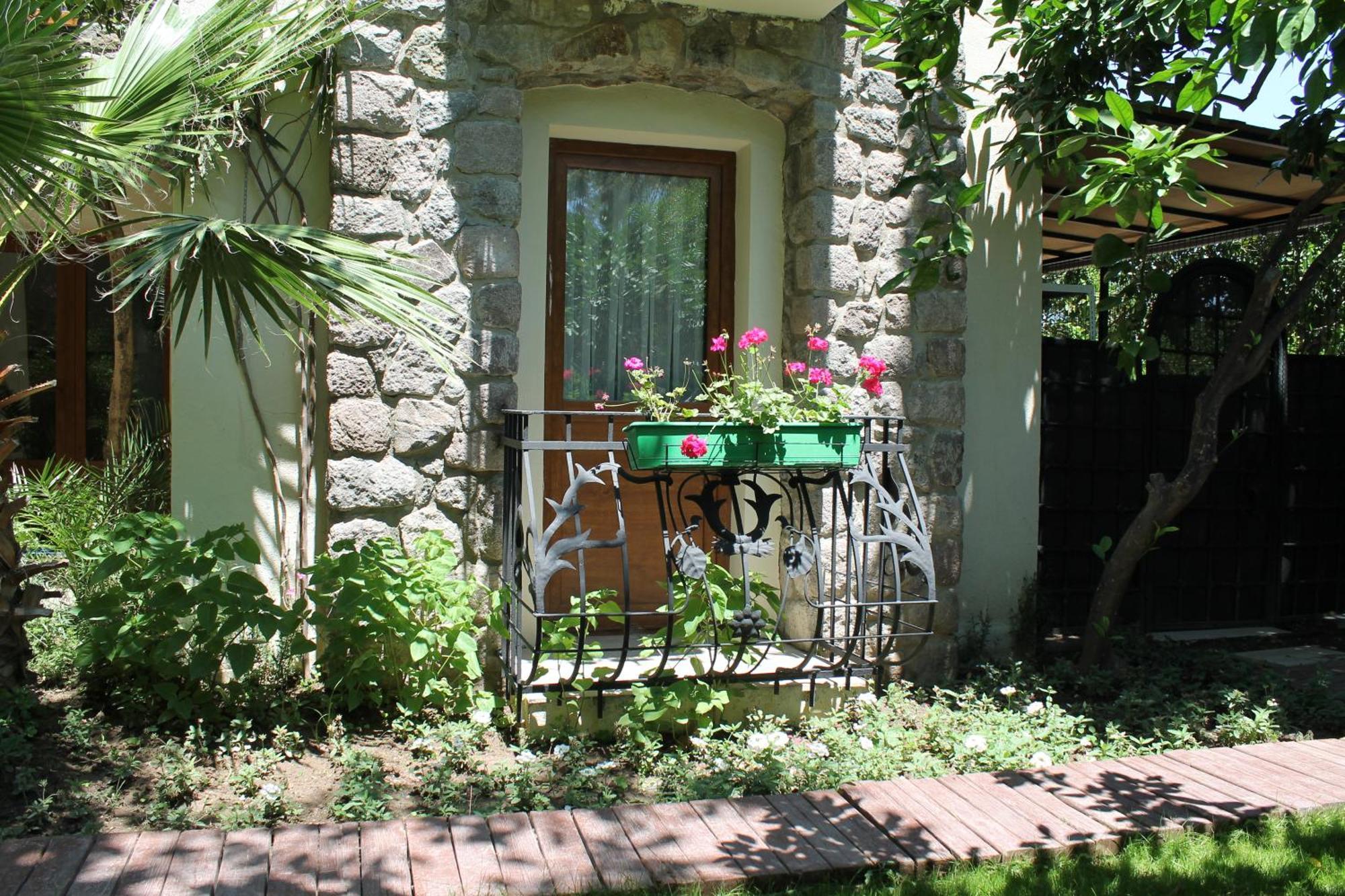 Bella Garden Hotel Bodrum Exterior photo